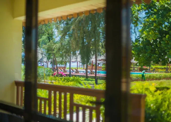 Vrclub Paje Palms Beach Resort